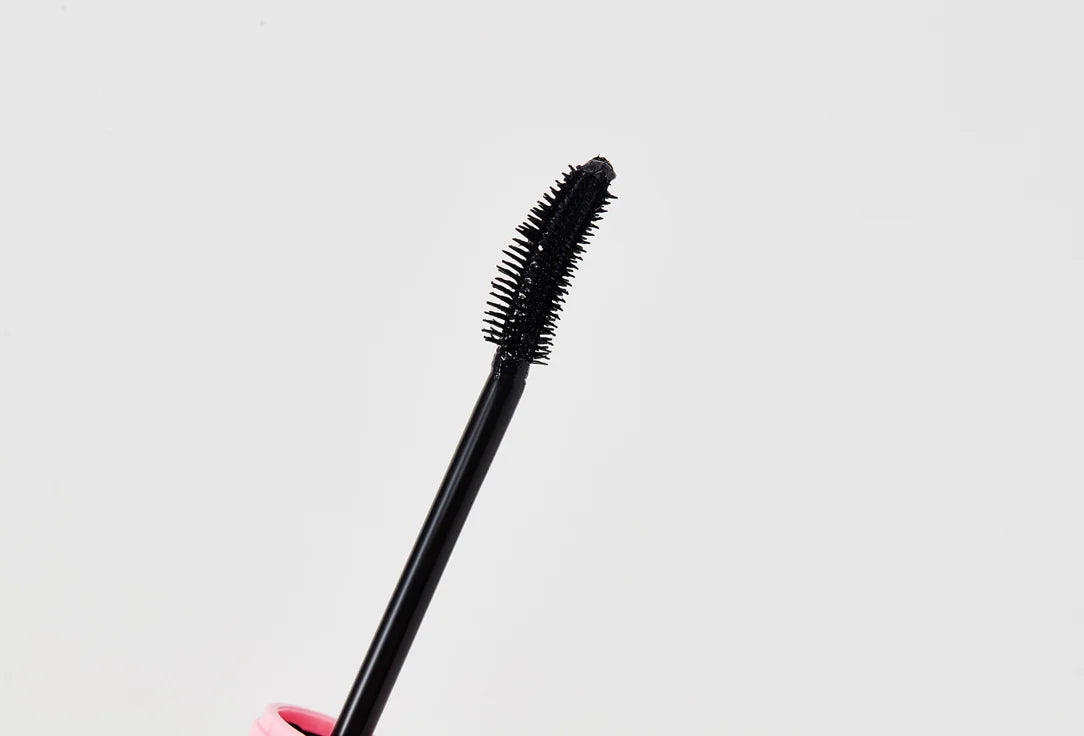 B.Color capsule doll eye lash effect