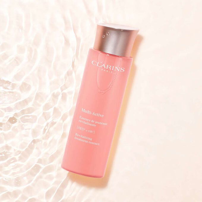 Clarins Multi-Active Revitalizing Treatment Face Essence with Hyaluronic Acid