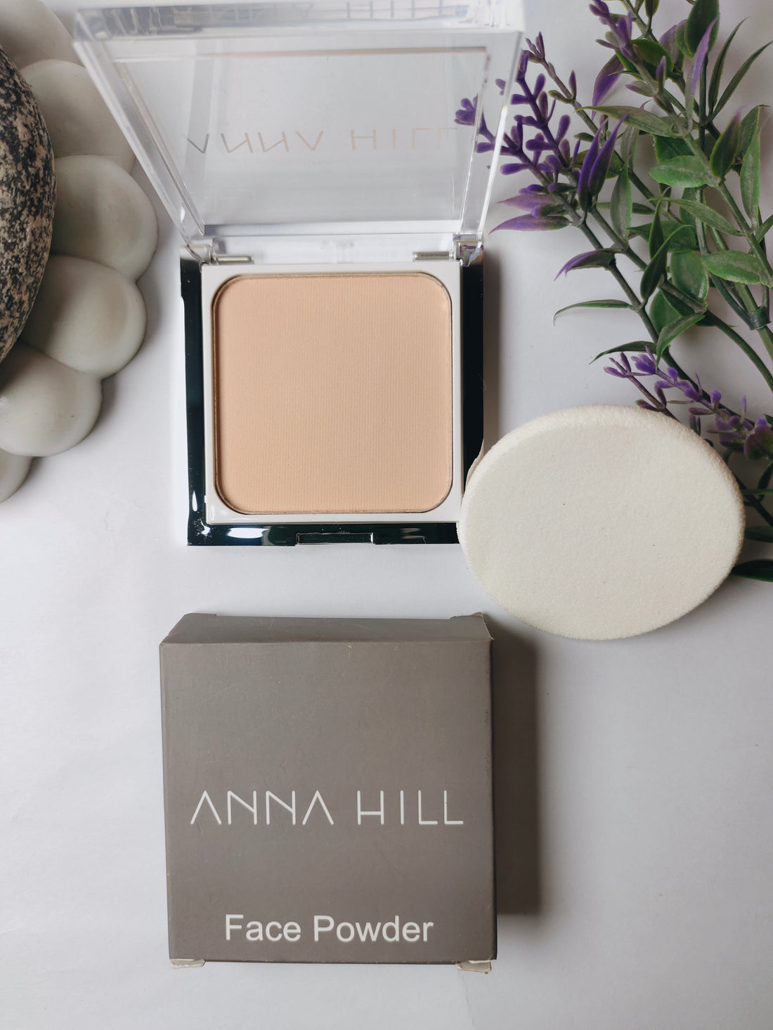 Anna hill cpmpact powder