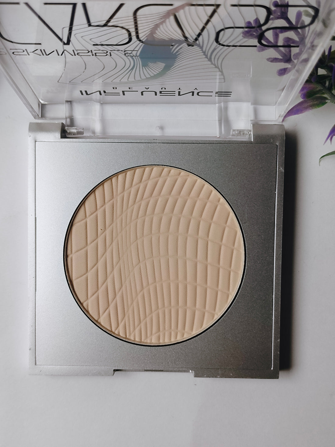 influence compact powder( fair)