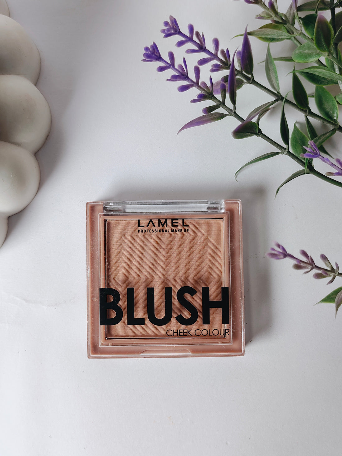 Lamel matte blush shade coral