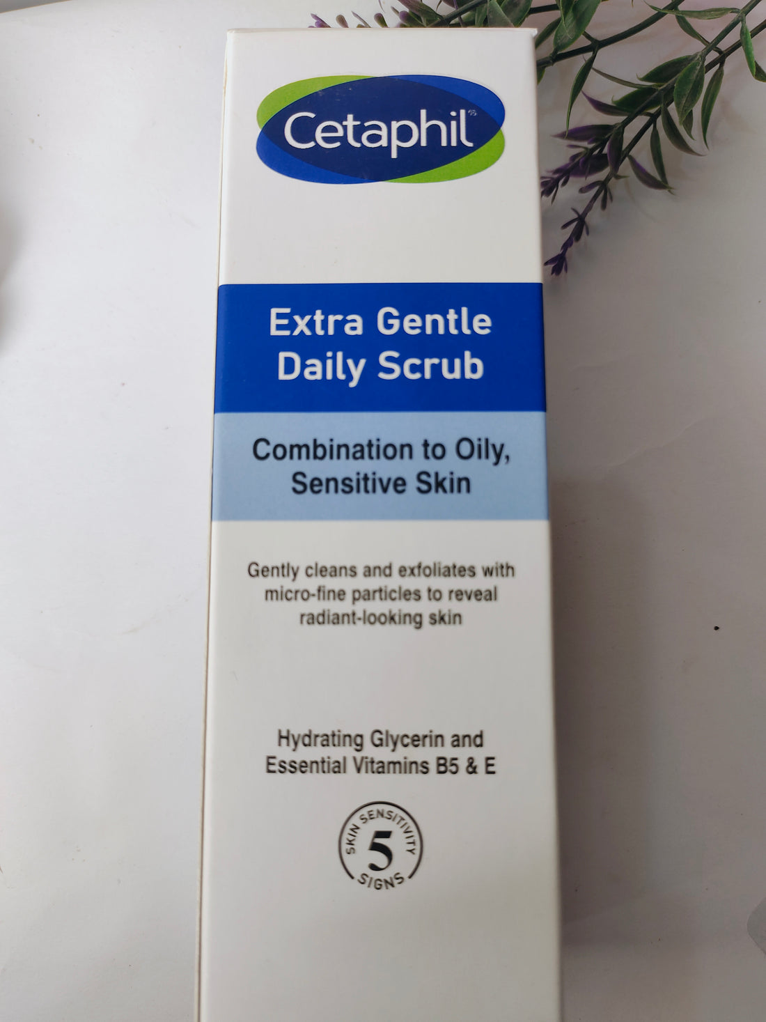 Cetaphil extra gentle daily scrub