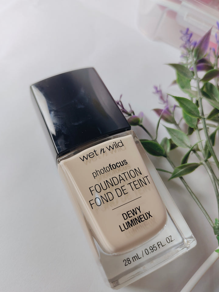 Wet n Wild Photo Focus Dewy Foundation