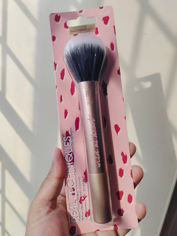 Real technic multi task brush