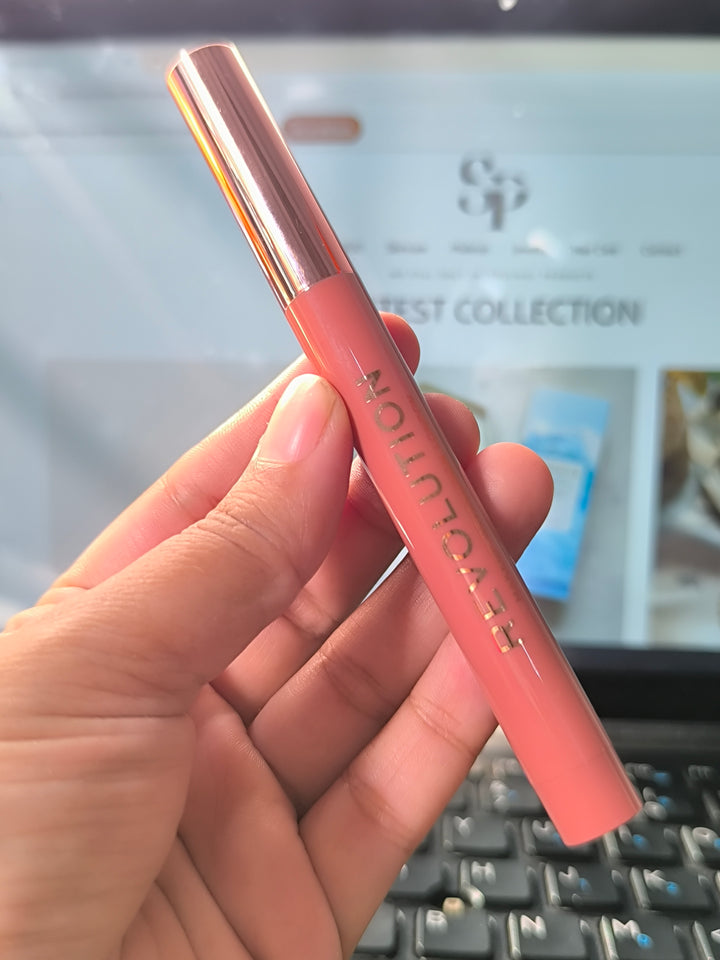 Revolution lip cryon shade heart race