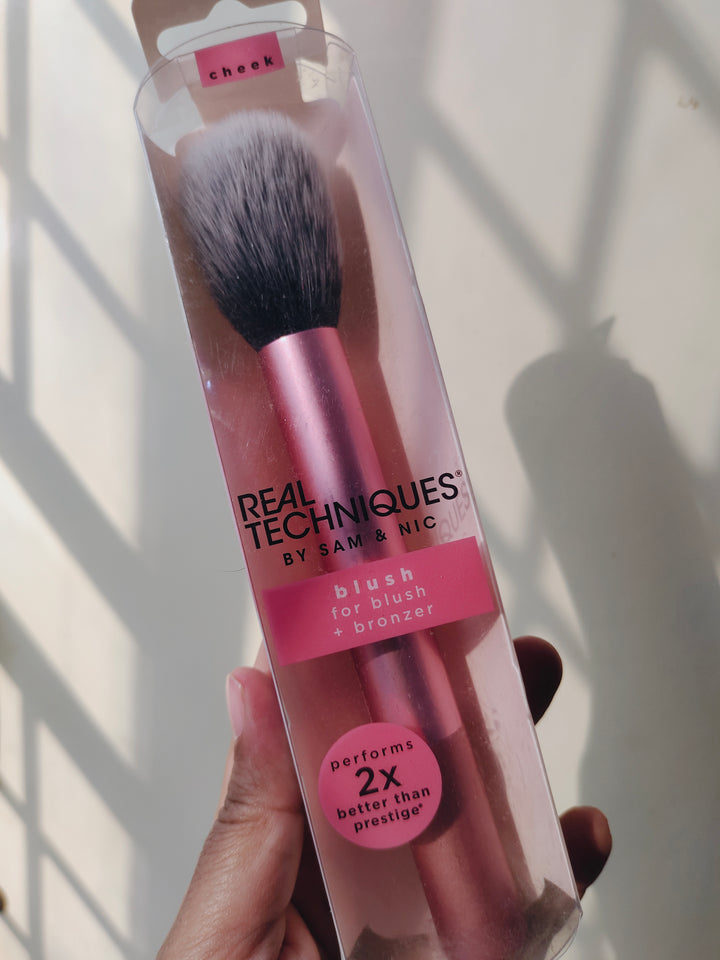 Real technic blush and bronzer brush