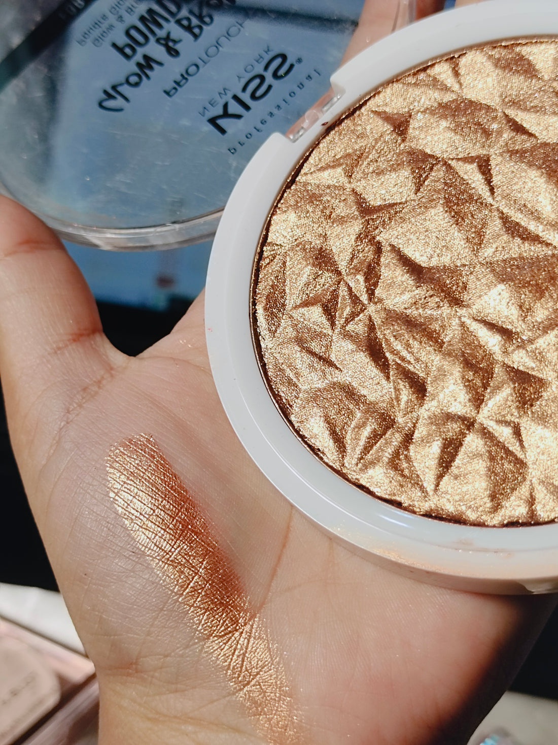 Professional kiss new york bronzing highlighter