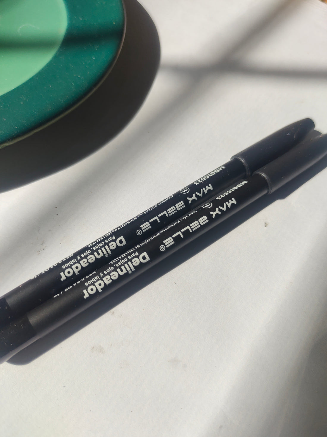 Max Belle eyeliner pencil