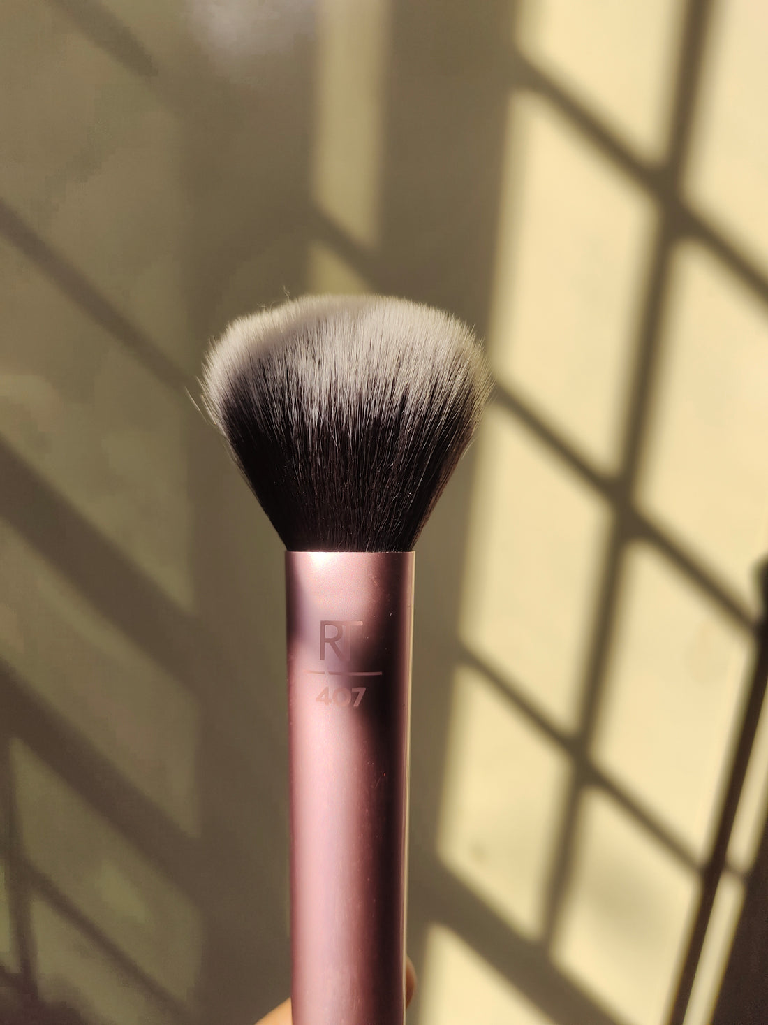 RT multi tasking brush
