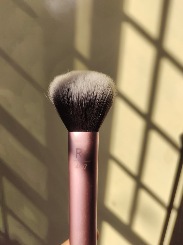 RT multi tasking brush