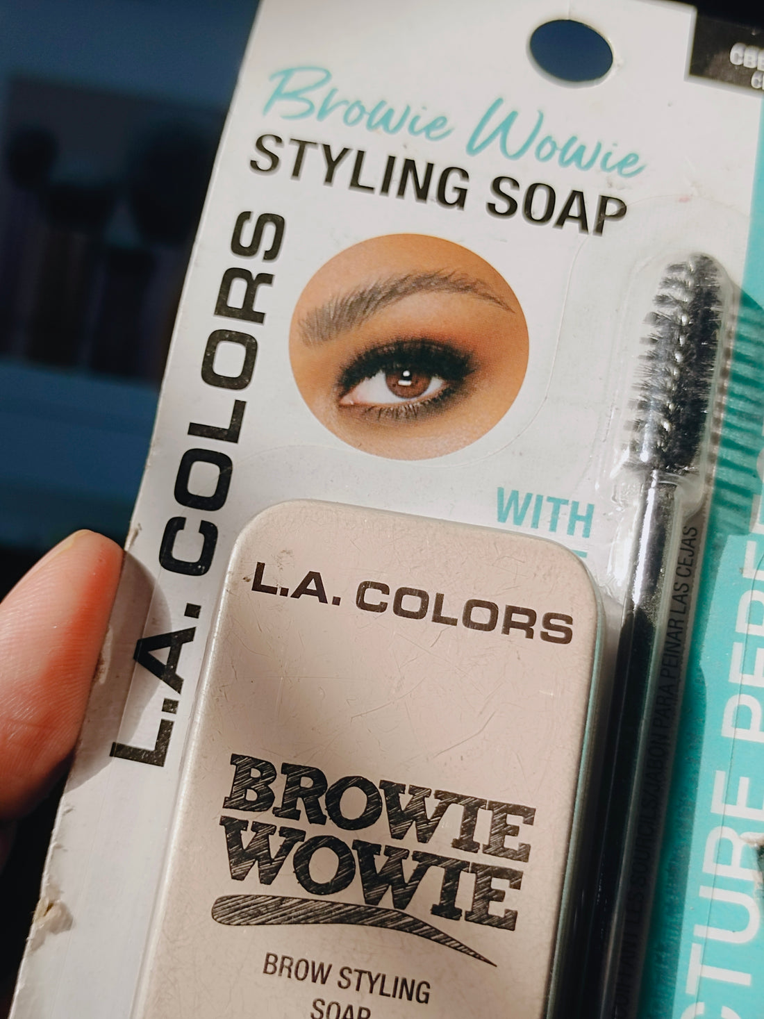 L A colour browie wowie brow soap