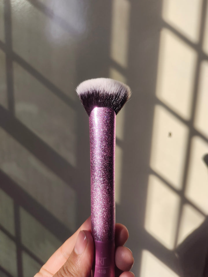 Rt contour fan brush