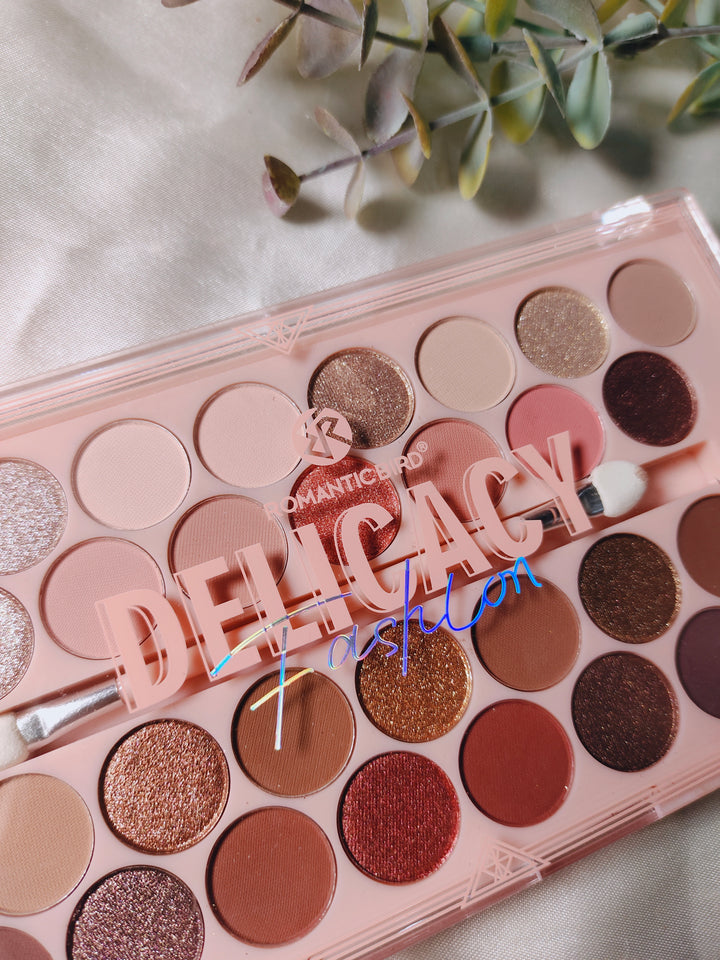 Romantic bird delicacy fashion eyeshadow palette
