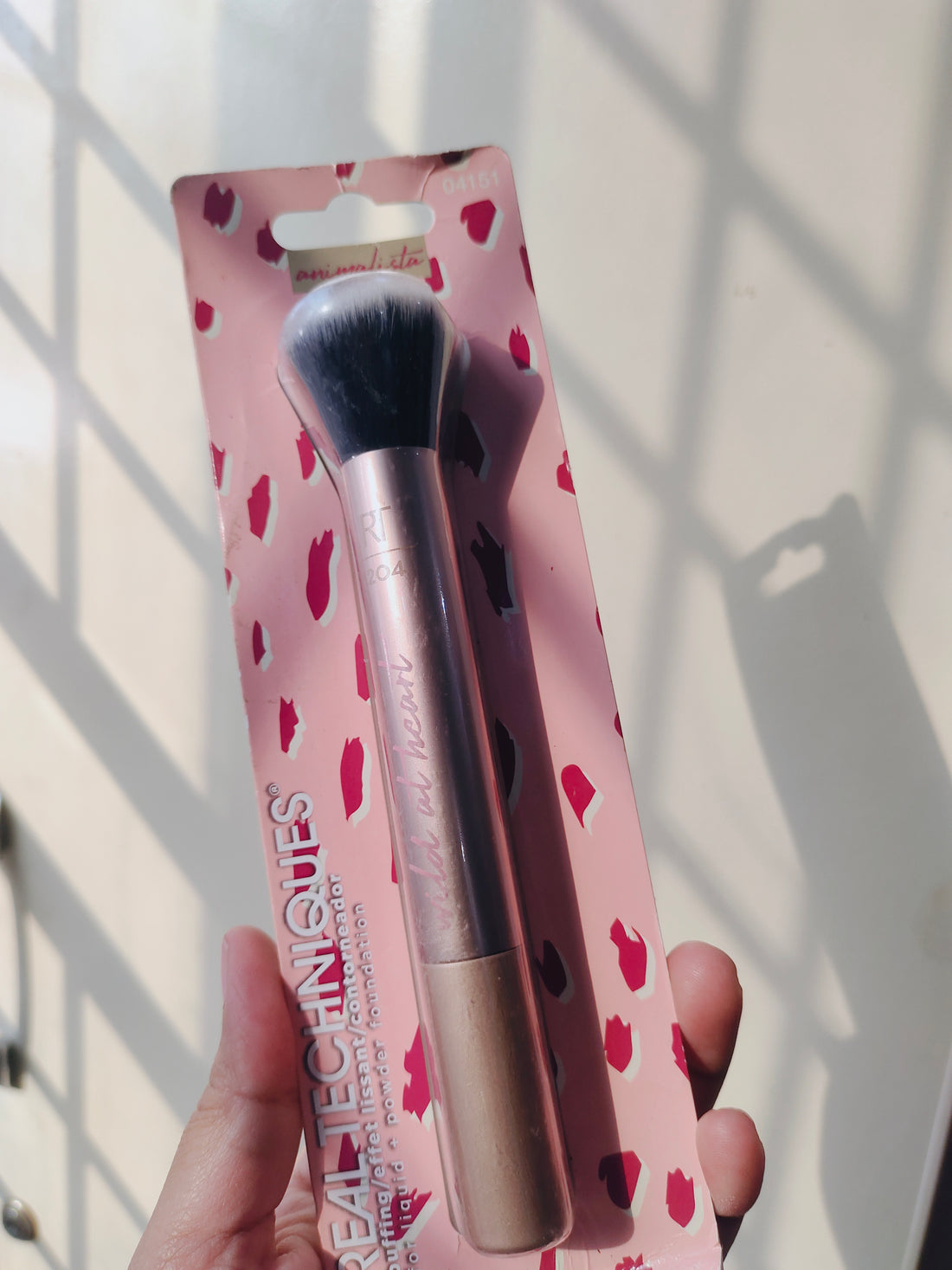 Real technic powder brush